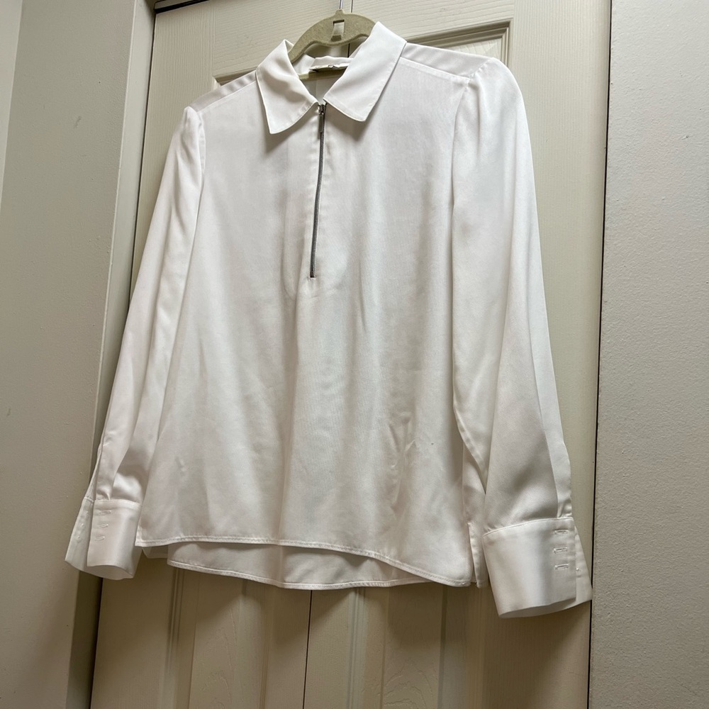 Club Monaco long sleeve Blouse size XS